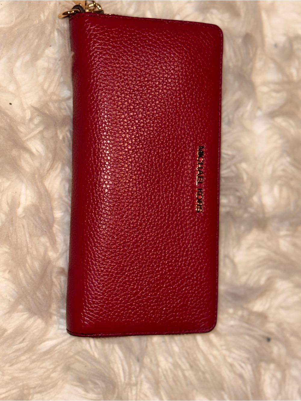 Michael Kors Jet Set Travel Cherry Red Pebbled Leather Wristlet Wallet NWOT COA